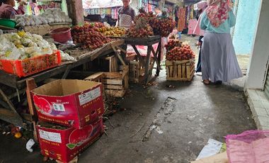 Toko/stand termurah pasar balong panggang gresik