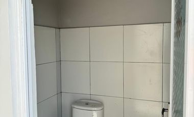 rumah siap huni di sumber solo 3 KT 2KM harga miring tinggal 1 unit