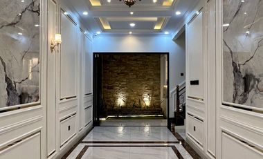 Rumah Mewah Siap Huni Lokasi Strategis Akses Mudah di Jagakarsa