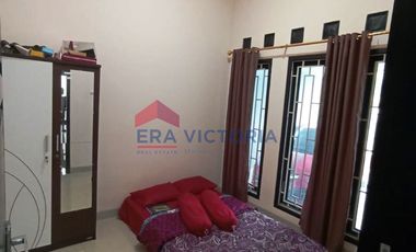 Rumah Mewah Dibuat Dengan Material Pilihan Kualitas Menengah Ke Atas