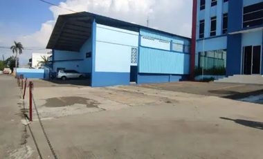 DISEWAKAN GUDANG DAN OFFICE DI DAAN MOGOT KM.10