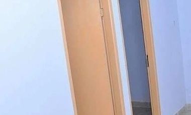 Harga Turun Banyak  Rumah Jl Bung jl Kowilhan  LB 5x11 LT 5x15, 2 KT 1