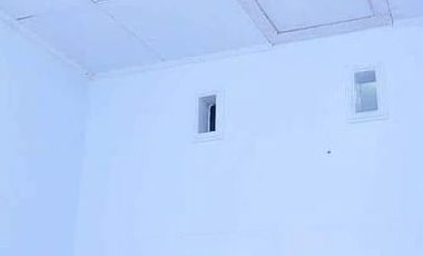 Harga Turun Banyak  Rumah Jl Bung jl Kowilhan  LB 5x11 LT 5x15, 2 KT 1