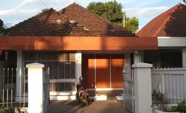 Rumah Tua Jl Andalas 9X40, Luas Total 356 M² Depan Cahaya Bone