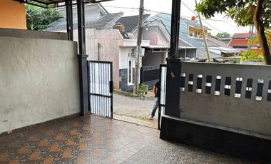 Di jual Rumah di jatikramat jatiasih bekasi