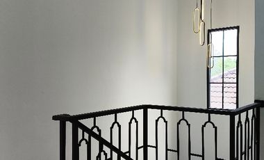 Dijual Rumah Mewah American CLASIC di Seputaran Pondok Aren