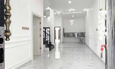 Dijual Rumah Mewah American CLASIC di Seputaran Pondok Aren