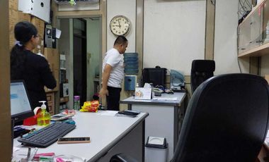 Ruko Gandeng Roa Malaka Dekat Kota