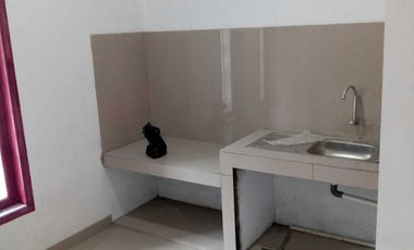 Rumah Ciputat Strategis Bebas Banjir Siap Huni