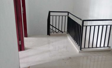 Rumah Ciputat Strategis Bebas Banjir Siap Huni