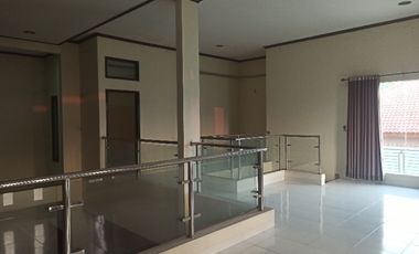 JUAL RUMAH MEWAH CIREBON Plus Kolamrenang