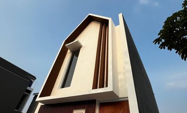 Rumah cluster, Cipayung Jakarta Timur. Akses ke jalan utama mabes TNI