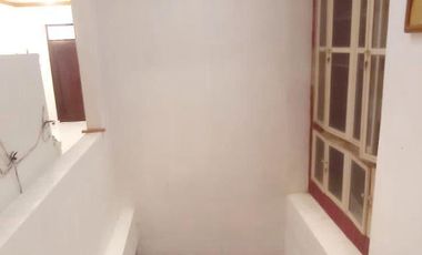 Rumah Dijual Rumah 2 1/2 lantai di Sektor 2 - Bintaro, Jakarta Selatan