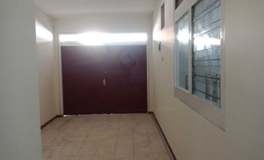 Disewakan Rumah Babatan Pantai Timur