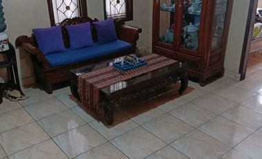 Rumah Dijual di Garut, Kokoh, Murah, di Sudirman (2)