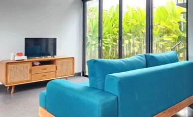 villa modern tropical style di Nusa dua, 10 menit ke pantai Mengiat
