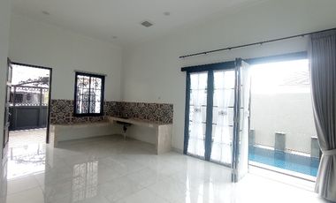 Dijual Cepat Rumah Bagus siap Huni di Komplek DKI Joglo