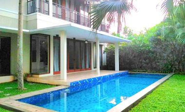 Disewakan Townhouse Full Furnished area Cilandak Ampera