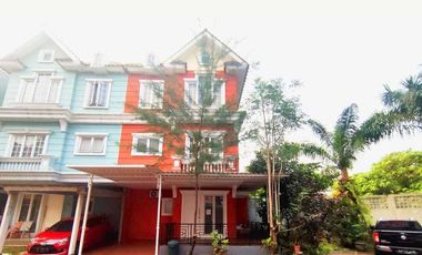 Sewa Rumah 4 Kamar Tidur Fully Furnish Bulanan/Tahunan Gading Serpong