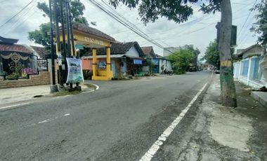 RUMAH TENGAH KOTA MADIUN TYPE 45 FREE DESAIN