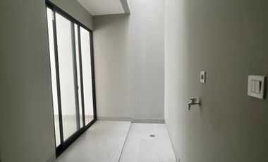 Brand New 6x12.5 Cluster Denver View Danau, Dekat CBD Dan Pusat Pendid