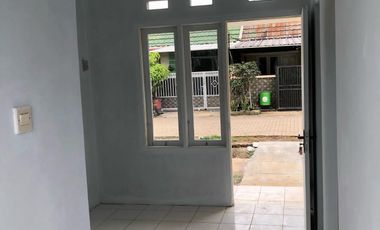 Puri Mahkota Nagrek