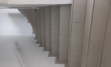 Rumah 2 lantai murah Cisaranten kulon Arcamanik Bandung Timur