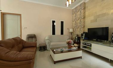 DIJUAL  Rumah Cantik Di Tangkuban Perahu, Padang Sambian, Denpasar