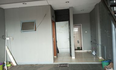 SEWA Rooftop Estetik & Ekonomis di Jakarta Barat