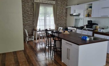 Villa semi furnish di Linggar Jati Kuningan Jawa Barat