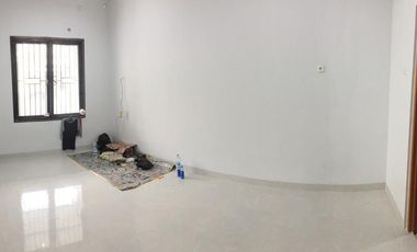 Rumah 2 Lantai Siap Huni di Kelapa Gading