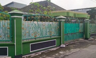 rumah murah lahan luas di palur mojolaban dekat Yonif 413
