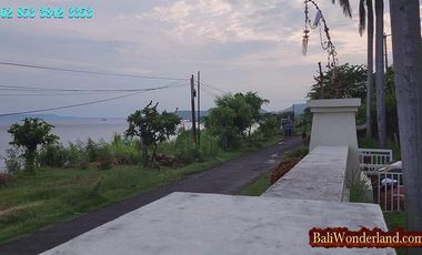 Dijual Cepat Super Murah Villa Tepi Pantai Seraya Karangasem