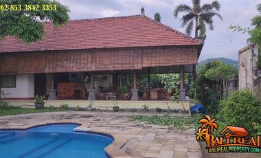 Dijual Cepat Super Murah Villa Tepi Pantai Seraya Karangasem