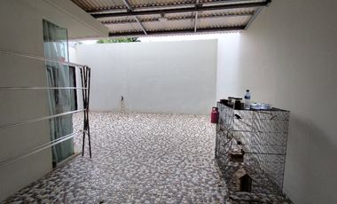 Dijual 1 unit Rumah Mewah Orchard Park Citra Grand City