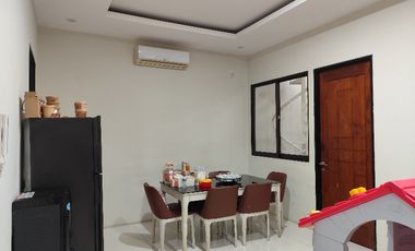 Dijual 1 unit Rumah Mewah Orchard Park Citra Grand City