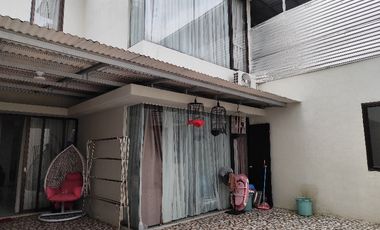 Dijual 1 unit Rumah Mewah Orchard Park Citra Grand City