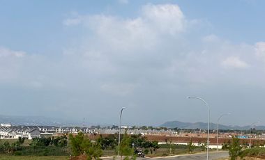 Kavling Golf Bebas Bangun Rata hadap selatan