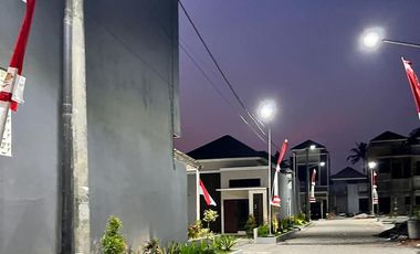 Rumah modern minimalist cluster di pudak payung