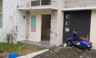 Dijual rumah daerah sidoarjo dan sewa lahan usaha di surabaya timur