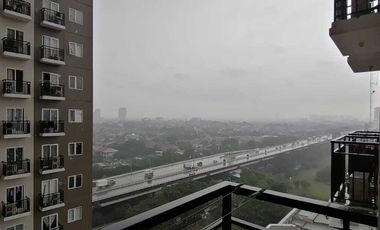 Apartemen Sunter park view, type studio semi furnished lt sedang