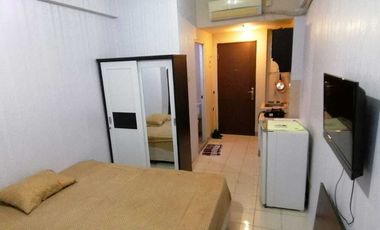 Apartemen Sunter park view, type studio semi furnished lt sedang