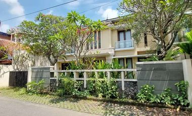 RUMAH MEWAH 358m2 FULL FURNISH DAERAH MANAHAN, SURAKARTA.