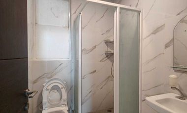 Crown Court Cikarang 3 Kamar tidur, baru renovasi lengkap sangat murah