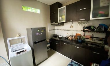 rumah murah 2 lantai di perumahan gentan 100 meter dari luwes