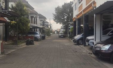 Rumah Tinggal Dalam Perum Ambarukmo Residence Depok Sleman