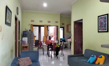 Rumah Tinggal Dalam Perum Ambarukmo Residence Depok Sleman