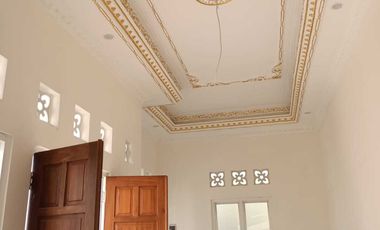 Dijual Rumah baru siap pakai di Kadipiro Banjarsari Solo