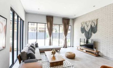 Rumah Villa Lux Siap Huni Furnished Area Sarijadi Bandung