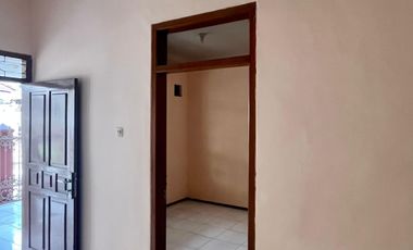 Dijual murah rumah 2 lt full renovasi danau maninjau sawojajar